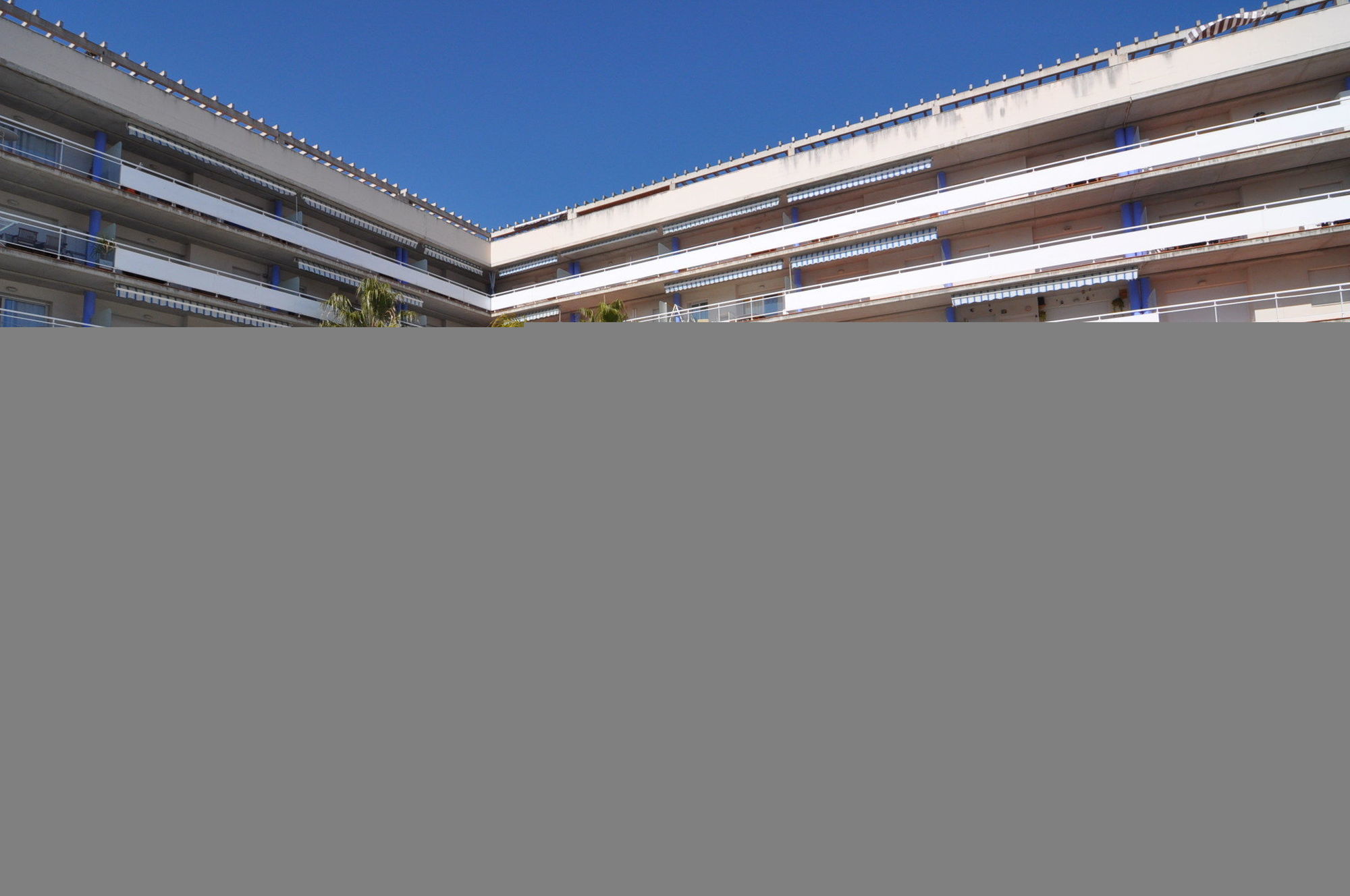 روساس Rvhotels Port Canigo المظهر الخارجي الصورة